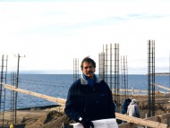 Comienzos de la construcción del edificio del Ecocentro en Puerto Madryn. Agosto, 1998.